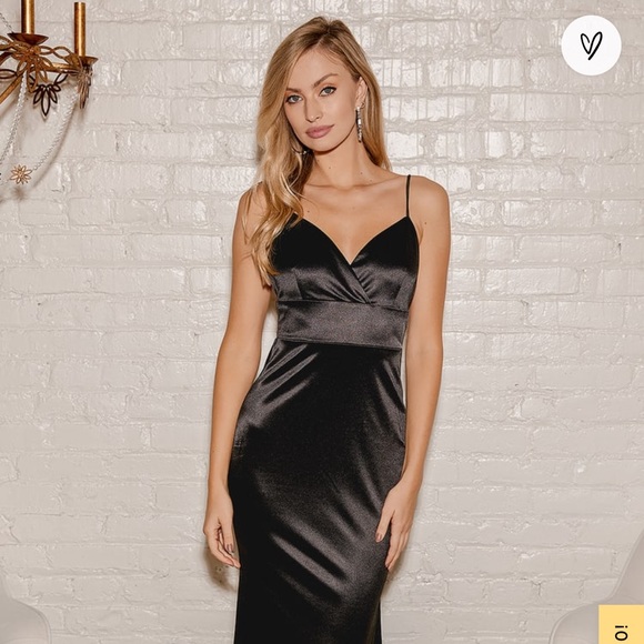 Lulus Dresses & Skirts - NWT Lulus Perfectly Aligned Black Satin Mermaid Maxi Dress